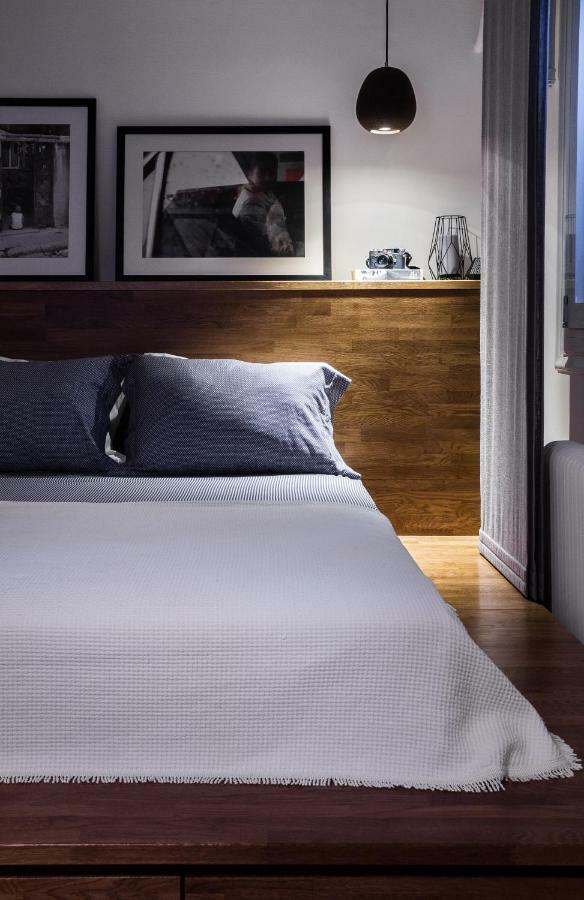 Unique Semi-Basement Stay At The Foot Of The Acropolis Афины Экстерьер фото